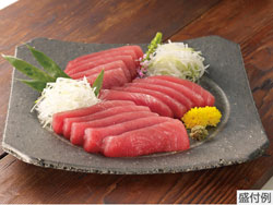 12月30日お届け　紀州勝浦産生メバチマグロ（刺身用）写真１